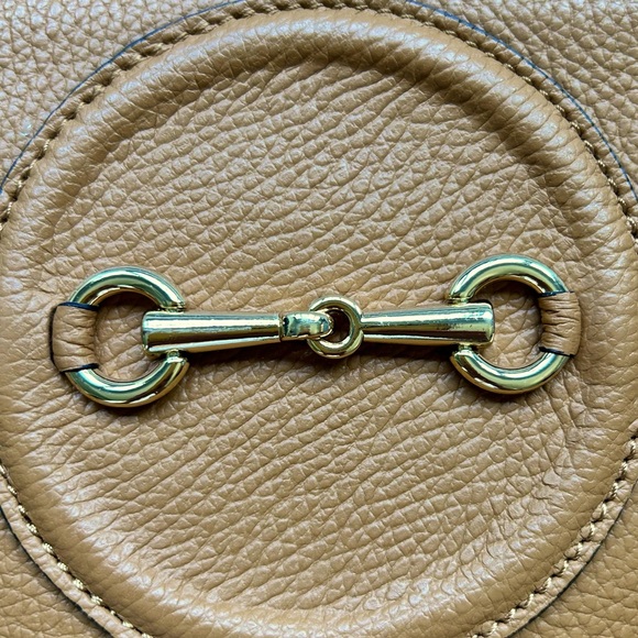 Persaman New York Leather Tote - Picture 15 of 15